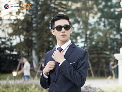 5 NGUYÊN TẮC CHỌN CÀ VẠT CHO MÙA LỄ HỘI 5 NGUYÊN TẮC CHỌN CÀ VẠT CHO MÙA LỄ HỘI